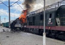Укрзалізниця нуждается в около 100 грузовых и пассажирских электровозах – Минразвития