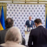 Кличко и послы ряда стран открыли в Киеве выставку «Украина-Европа» и обсудили помощь городу