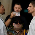 Усик показал рекордный вес во время взвешивания накануне боя с Верховеном