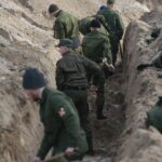 «Ползучее наступление»: Украина заставила РФ изменить тактику, которой та воевала веками, — The Telegraph