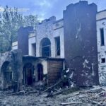 Дроны РФ целый день атакуют Днепропетровскую область: повреждены дома и религиозное учреждение