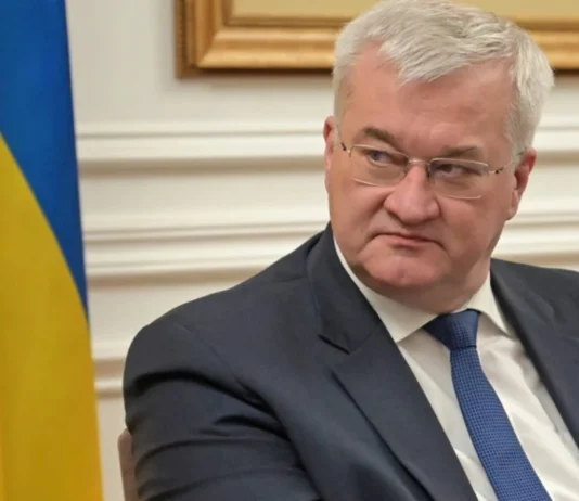 «Це неприйнятно»: Сибіга про пропозицію РФ включити викрадених українських дітей до списків на обмін