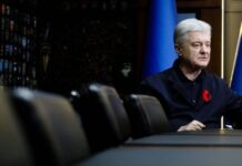 Порошенко о выходе РФ из переговоров: Путин никогда не хотел мира, его нужно принудить к этому силой
