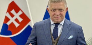 Фицо: Если Зеленский заинтересован во встрече, он должен позвонить Путину