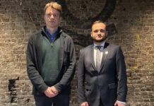Кулеба и руководитель Palantir Europe обсудили привлечение цифровых технологий, в частности ИИ, для усиления устойчивости критической инфраструктуры Украины