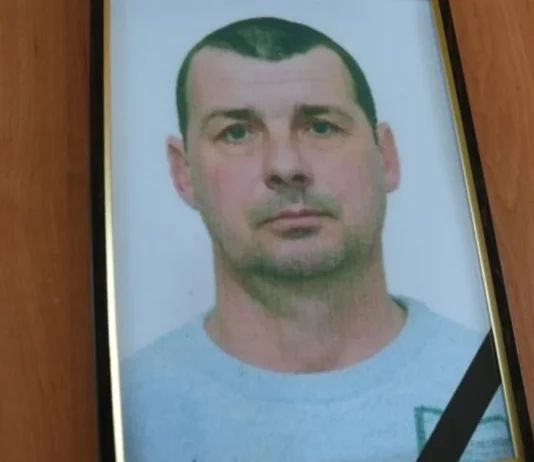 У Херсоні попрощалися із загиблим військовим Вячеславом Гаркушею