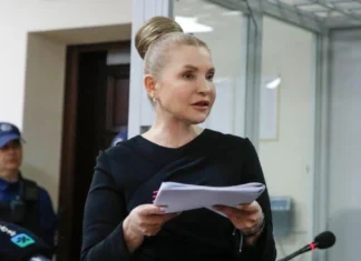 Забороняли спілкуватись з нардепами з Херсонщини. Справу Тимошенко направили до суду