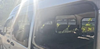 У Херсоні російські війська атакували безпілотником авто, є поранені