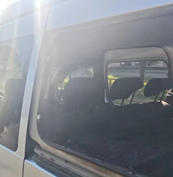 У Херсоні російські війська атакували безпілотником авто, є поранені