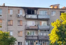 Жителі Інженерного на Херсонщині самотужки гасять пожежі та вивозять поранених
