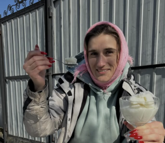 Даша Евтух, которая выехала из Украины, рассказала, где будет жить: «Я уже начала учить язык» (фото)