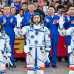 Китайский астронавт впервые проведет 1 год в космосе: впереди высадка на Луну (видео)