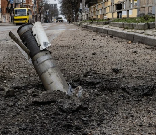 На Херсонщині через російські атаки пошкоджені понад 20 будинків, машини та газогони