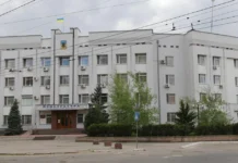 Полковника поліції Херсонщини не відсторонили з посади через обвинувачення в корупції