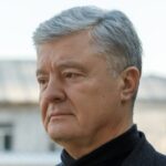 Порошенко: военный сбор должен направляться исключительно на денежное обеспечение военнослужащих