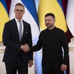 Зеленский скоординировал позиции с президентом Финляндии