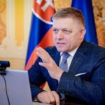 Фицо хочет передать Путину сообщение от Зеленского