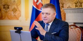 Фицо хочет передать Путину сообщение от Зеленского