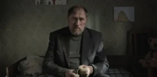 Стрічка режисера з Херсона “Сірі бджоли” серед номінантів на премію “Золота дзиґа”