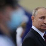 Путин выглядит чуть лучше, чем Брежнев: как кремлевская медицина пытается сделать его бессмертным