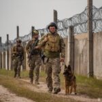 Украина укрепляет северную границу в связи с возможным втягиванием Беларуси в войну, — The Guardian