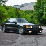 Их выпустили всего три: самый дорогой Mercedes W124 оценили в $900 000 (фото)