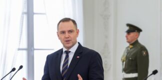 Вступление Украины в ЕС создаст угрозу для польского сельского хозяйства, считает Навроцкий