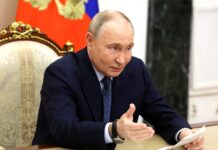 «Нашли бы способ, как это оформить»: Путин ответил, готов ли подписывать мирный договор с Зеленским (видео)