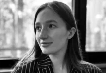 В Одесі через атаку російських безпілотників загинула жителька Скадовська