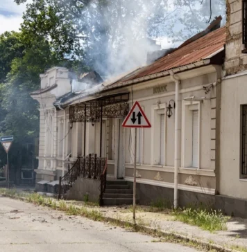 Російський артобстріл Херсона: постраждала дитина
