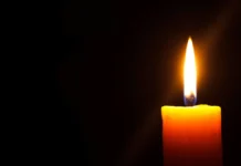 У багатоповерхівці, яка горіла внаслідок російських обстрілів, виявили тіло чоловіка