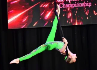 Спортсменка з Голої Пристані стала призеркою чемпіонату з повітряної акробатики