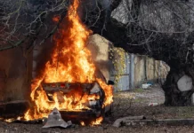 Війська РФ атакували машину в центрі Херсона, є загиблий та поранені