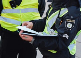 Почему украинские водители не боятся штрафов за нарушение ПДД, — ответ экс-советника главы МВД
