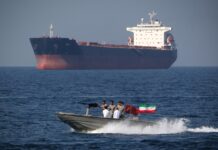После бомбардировки США: Иран полностью перекрыл Ормузский пролив