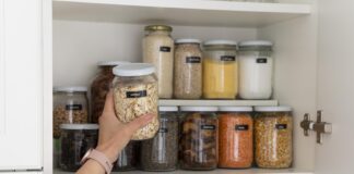 Как хранить специи. 3 приправы, которые должны быть у каждого — это не соль и перец