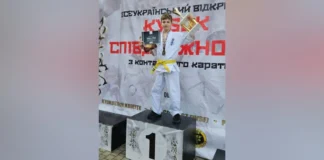 Каратисти з Херсонської громади здобули 11 нагород на змаганнях в Одесі