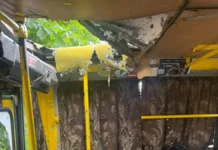 Війська РФ атакували поліціянтів, які приїхали на місце удару по автобусу у Херсоні