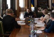 Архивы СБУ и эксгумации: как Украина планирует улучшить отношения с Польшей, — Зеленский