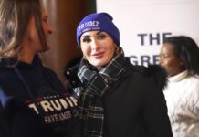 «Я не пропагандистка»: бывшая пророссийская блогерша из окружения Трампа приехала в Украину (видео)