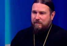 Журналісти оприлюднили нові деталі про діяльність протоієрея РПЦ, який працював на окупованій Херсонщині