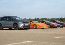 Компактный кроссовер Skoda обогнал культовые Ferrari и Lamborghini в драгрейсинге (видео)