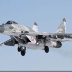 Сбили дроном: ВСУ поразили истребитель МиГ-29 на аэродроме «Халино» в Курской области (видео)