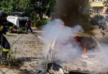 Обстріли Херсонщини 17 липня: серед поранених співробітник служби порятунку