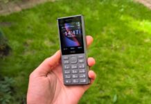 Лучшие кнопочные телефоны для покупки в 2026 году: 3 модели с современными функциями (фото)