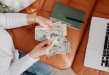 Есть план от партнеров: когда курс доллара вырастет до 50 грн и выше (видео)
