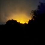Дроны атакуют российский город Чехов: местные сообщают об атаке на склад Wildberries (видео)