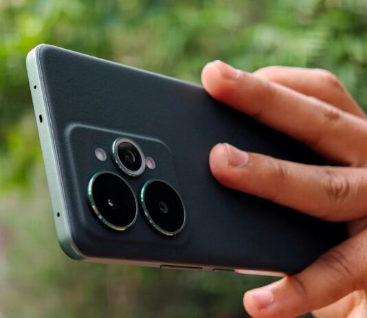 Лучшие смартфоны Realme 2026 года: топ-3 модели на разный бюджет (фото)
