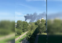 «Не БПЛА»: в Хабаровском крае РФ горит крупный нефтеперерабатывающий завод «Роснефти» (видео)