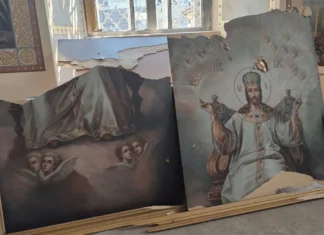Військові РФ атакували дроном Свято-Духівський кафедральний собор у Херсоні. ФОТО